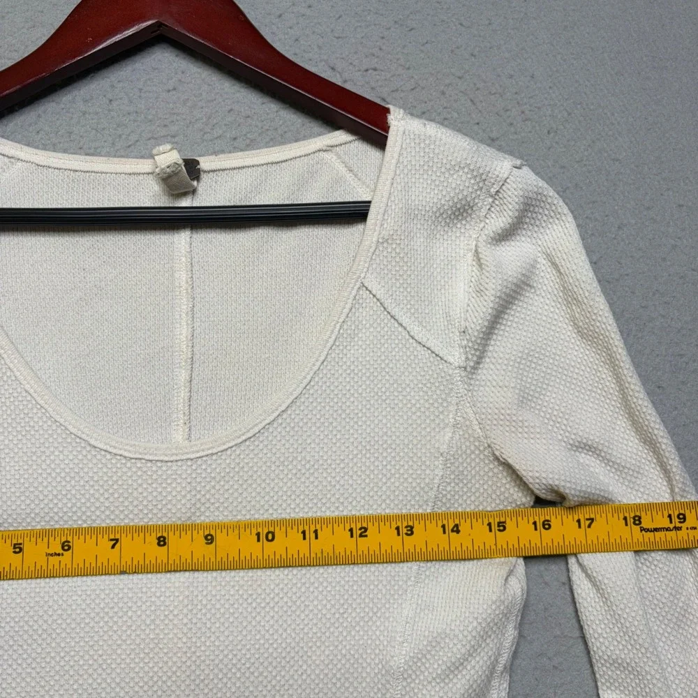 We The Free Thermal Top Womens L Ivory Paisley Cuff Waffle Knit Scoop Neck